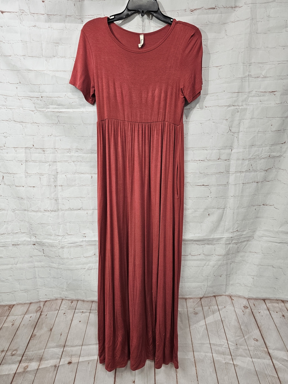 Beeson River Brick Red Short-Sleeve Maxi Dress